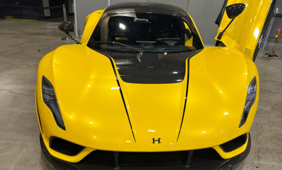 Hennessey-Venom-at-KS-Composites 