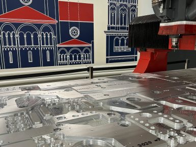 Centre CNC Belotti Nesting 3 axes pour usinage de l’aluminium