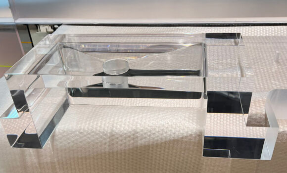 Plexiglas bathroom sink machined with Belotti FLA CNC center